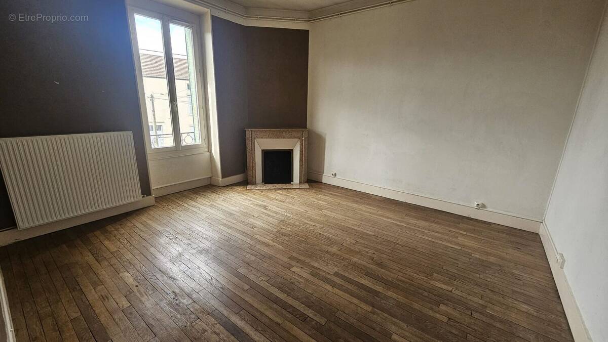 Appartement à NUITS-SAINT-GEORGES