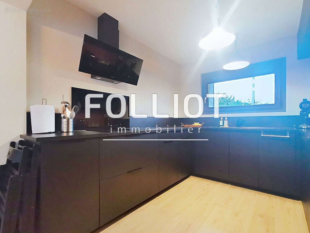 Maison à JULLOUVILLE