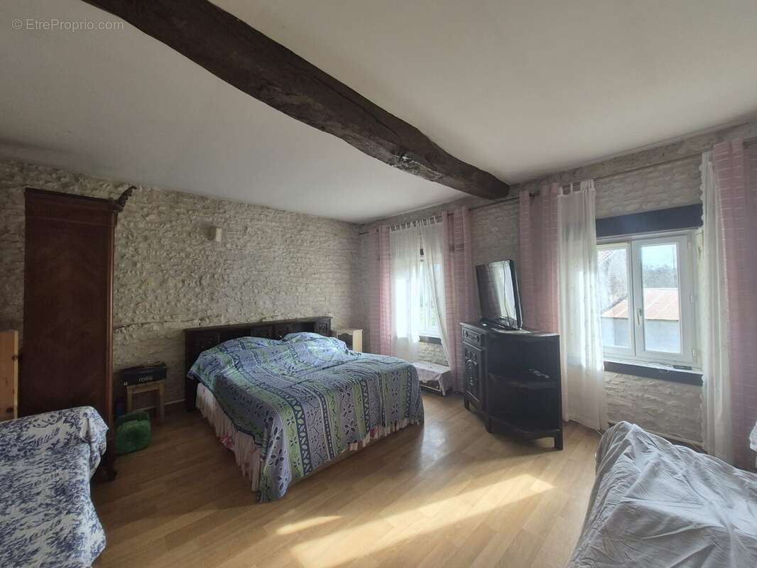 Maison à LES TOUCHES-DE-PERIGNY