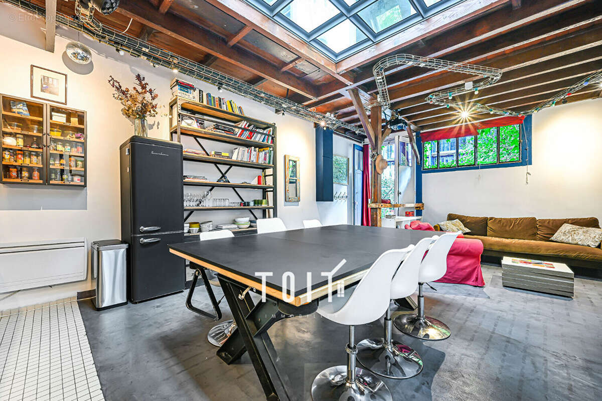 Appartement à PARIS-14E