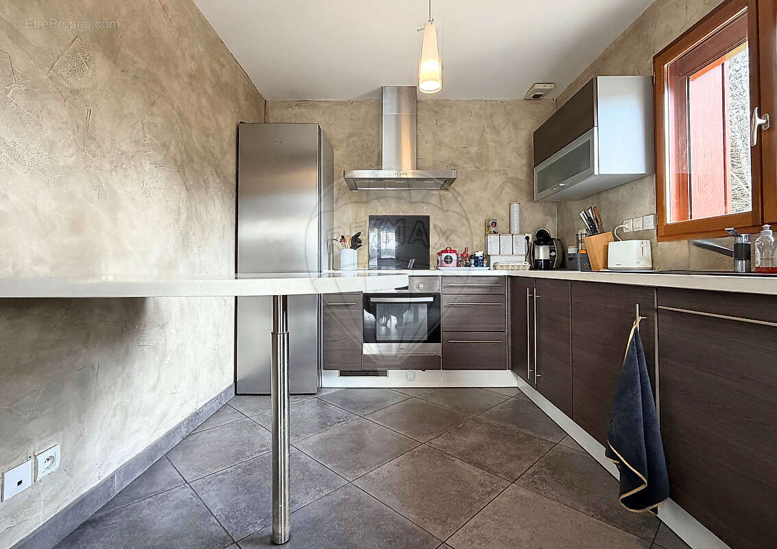 Maison à VIUZ-EN-SALLAZ