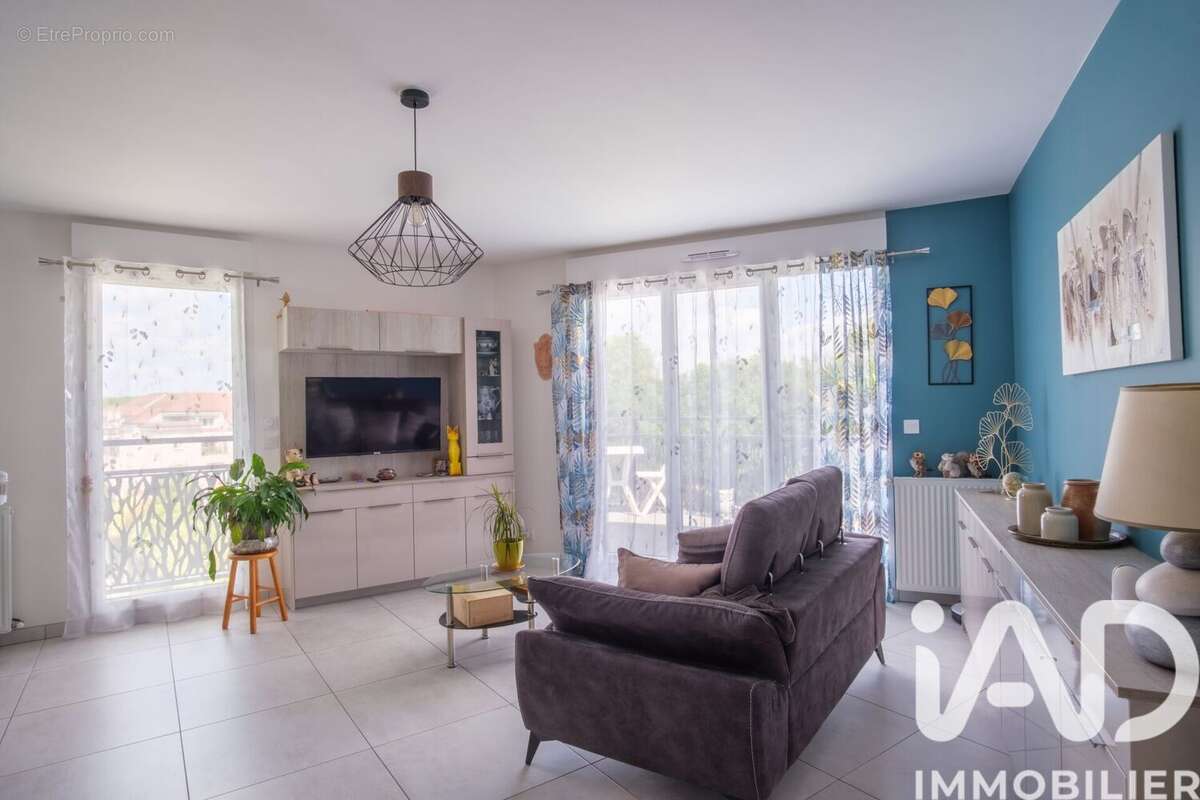 Photo 4 - Appartement à CLAYE-SOUILLY