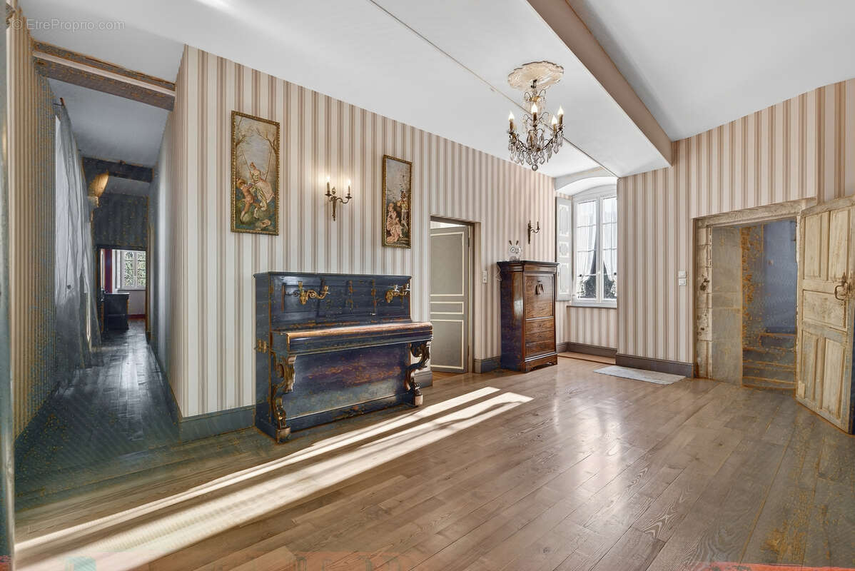 Maison à BOURG-EN-BRESSE