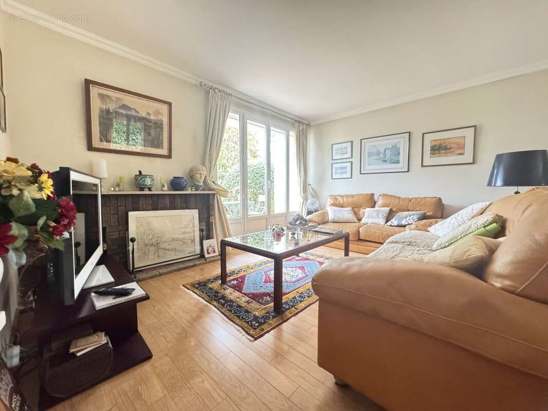 Maison à SAINT-GERMAIN-LES-CORBEIL