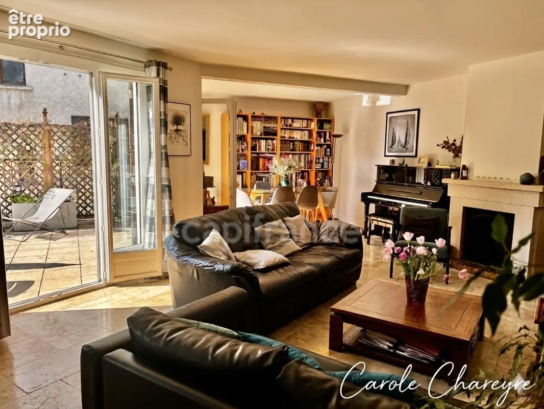 Maison lumineuse 6 pièces avec deux terrasses orientées sud - Limite Issy les Moulineaux et Paris - photo 2