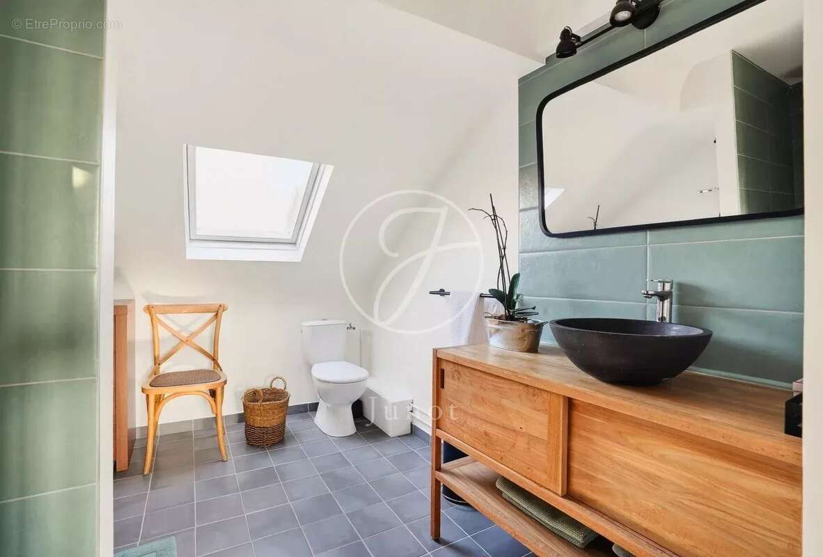 Maison à LE VESINET