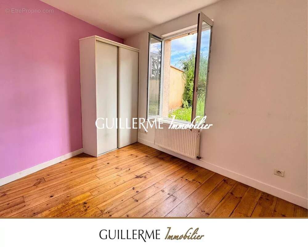 Appartement à CRAPONNE
