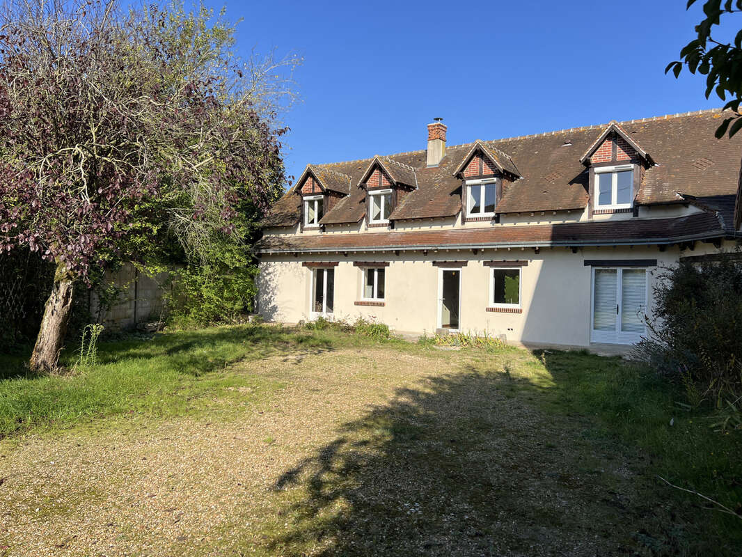 Maison à MAINTENON