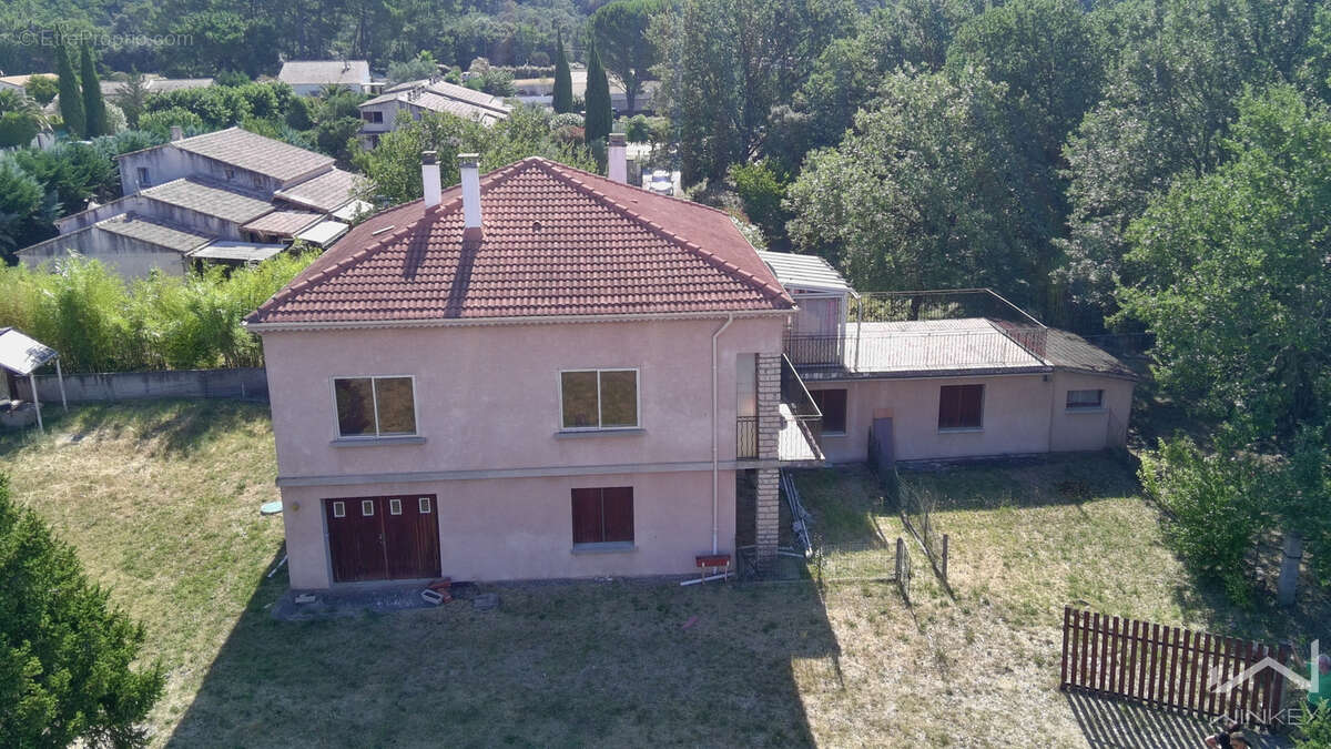 Maison à SAINT-PAUL-TROIS-CHATEAUX