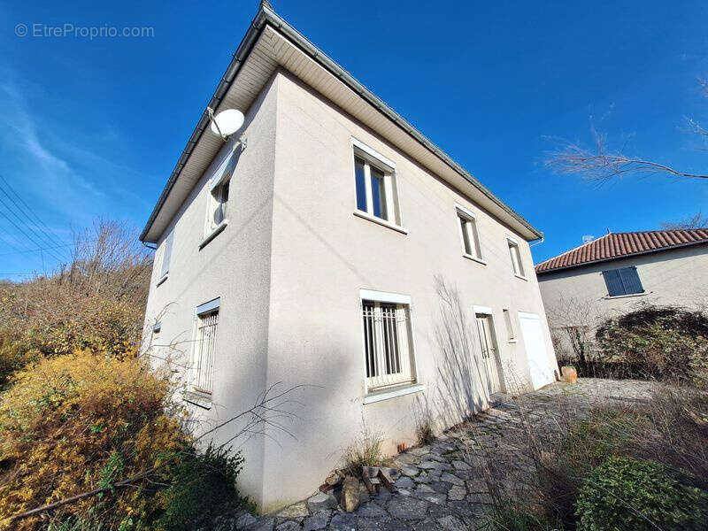 Maison à SAINT-CERE