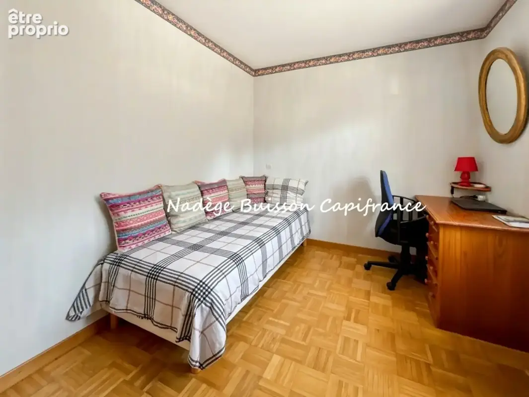 Cambremer centre – Maison familiale de 136 m² avec terrasse panoramique, vie de plain-pied et double garage - photo 27