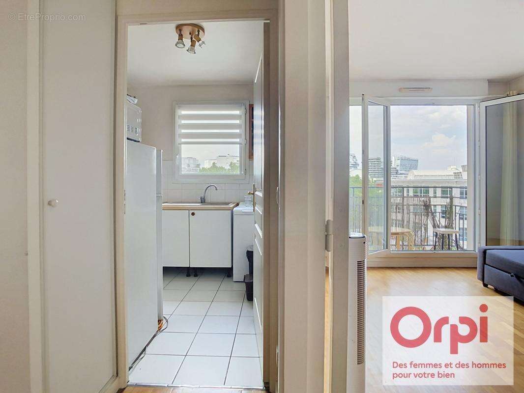 Appartement à ISSY-LES-MOULINEAUX