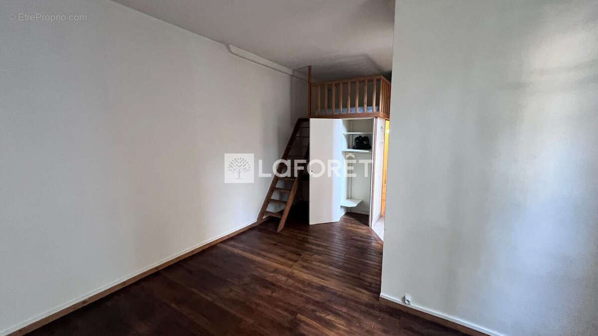 Appartement à COLOMBES