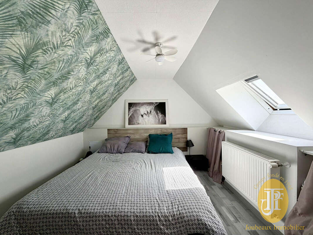 Maison à LA CHAPELLE-REANVILLE