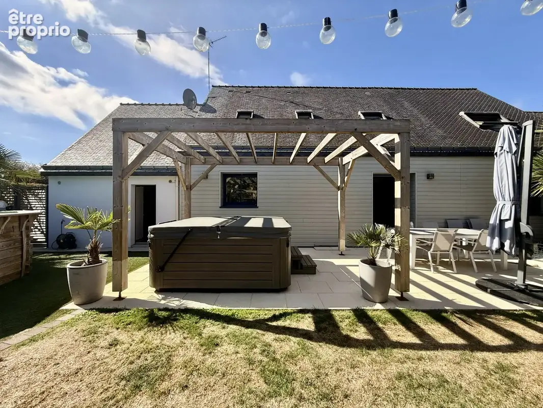 Maison 8 pièces 180 m² à vendre à Vannes (56000) - photo 3