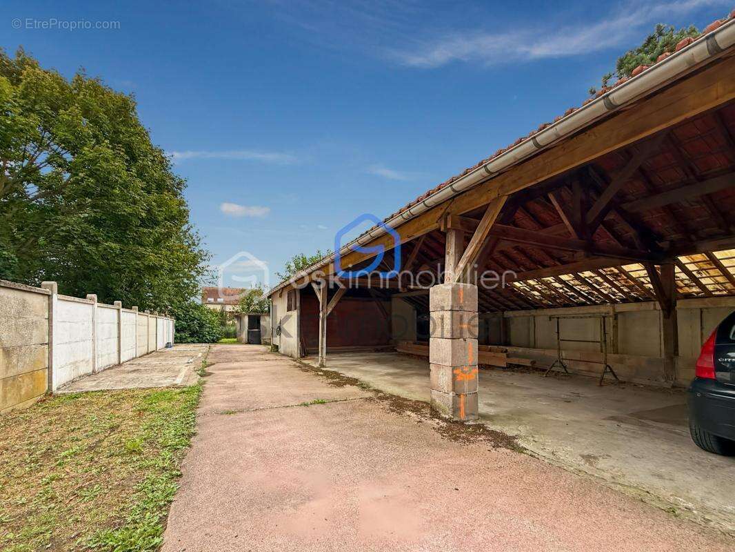 Maison à BOISSY-SOUS-SAINT-YON