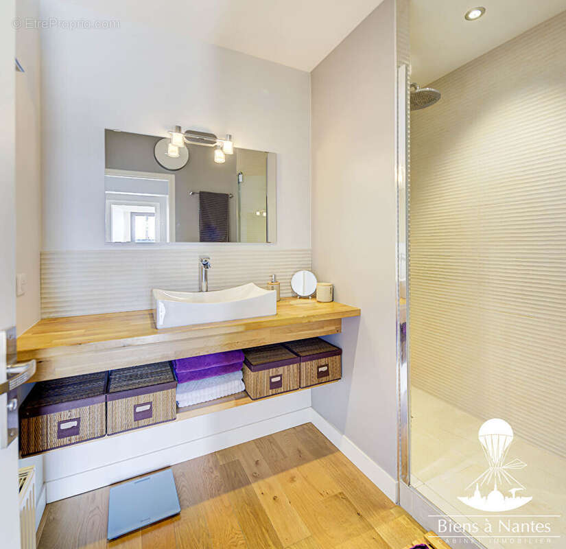 Appartement à NANTES