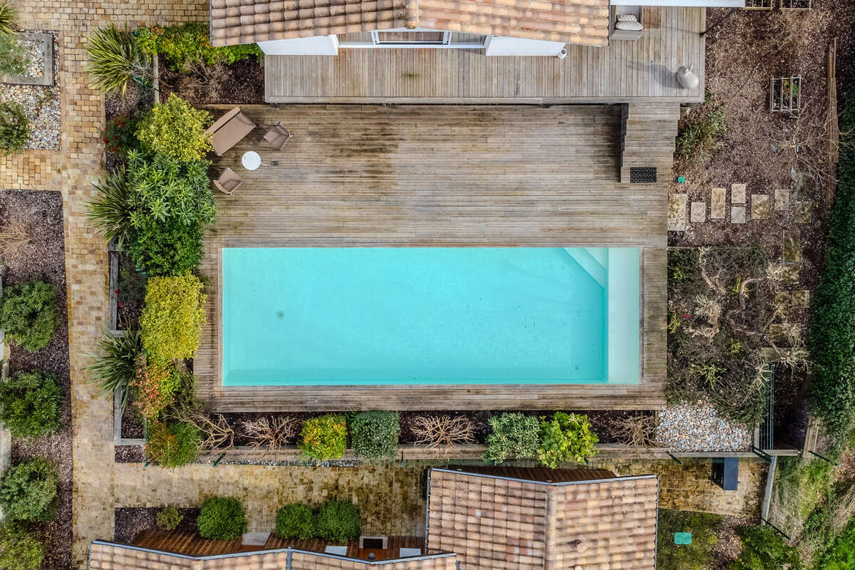 Maison à SAINT-SULPICE-ET-CAMEYRAC