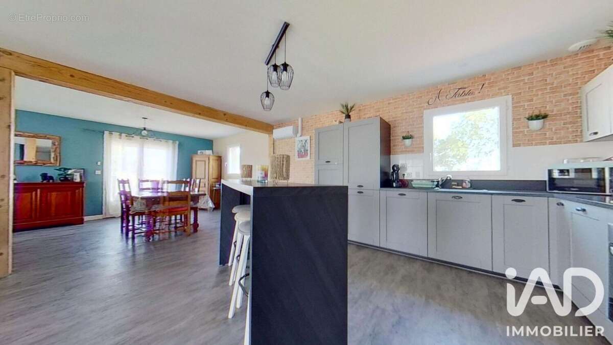 Maison 115 m² à Chaussenac  - photo 9