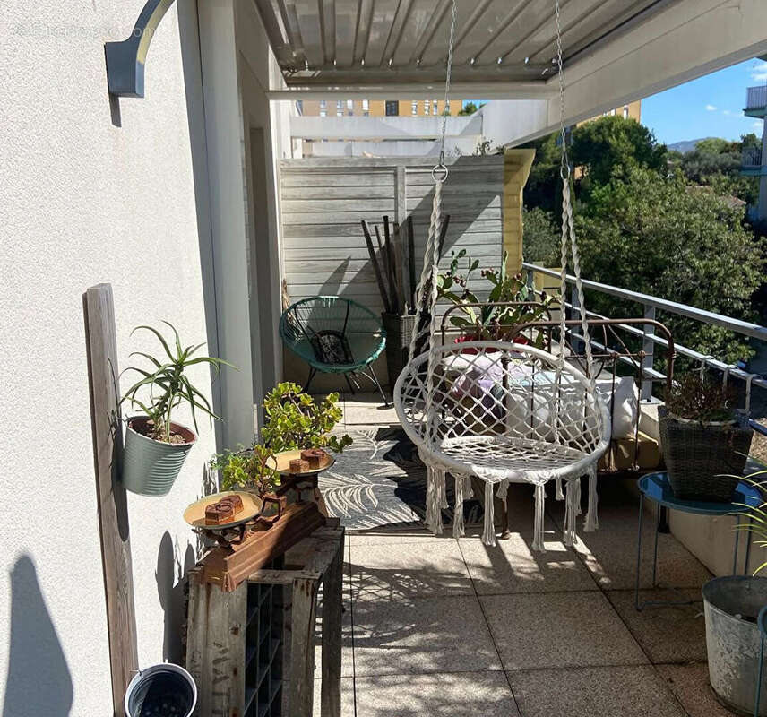 Appartement à MARSEILLE-13E