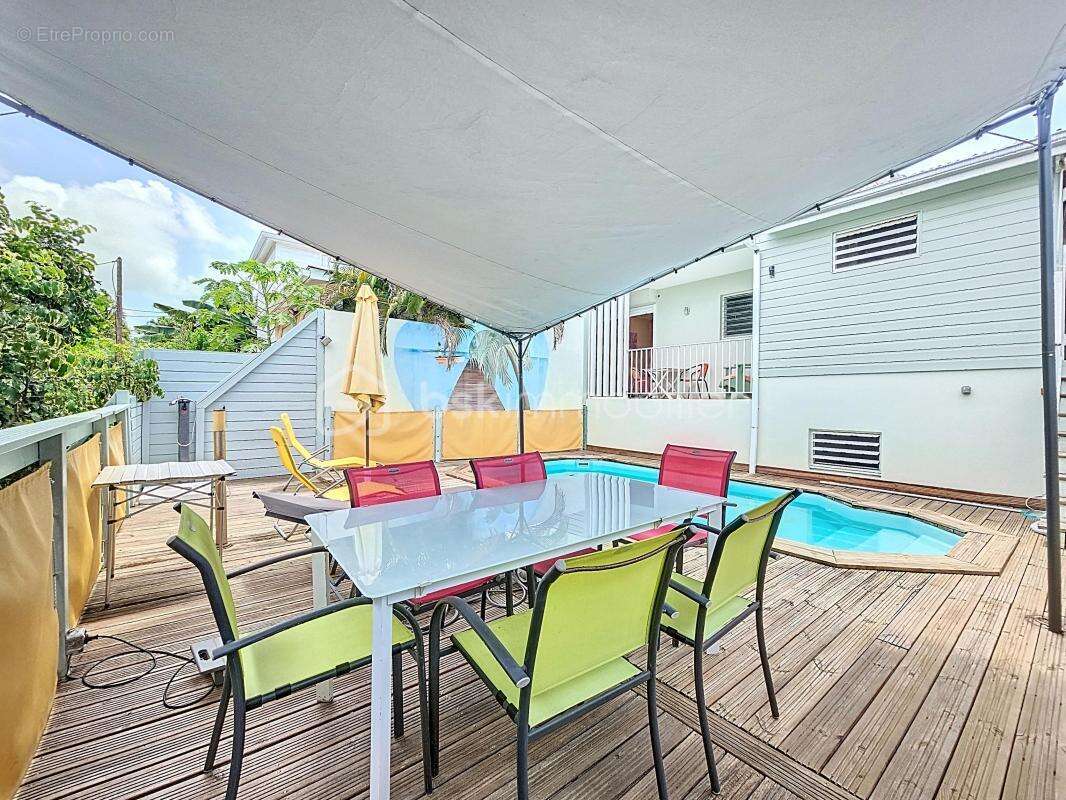 Maison à SAINTE-ANNE