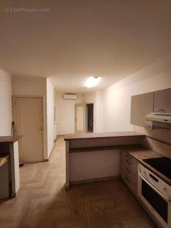   - Appartement à ANTIBES