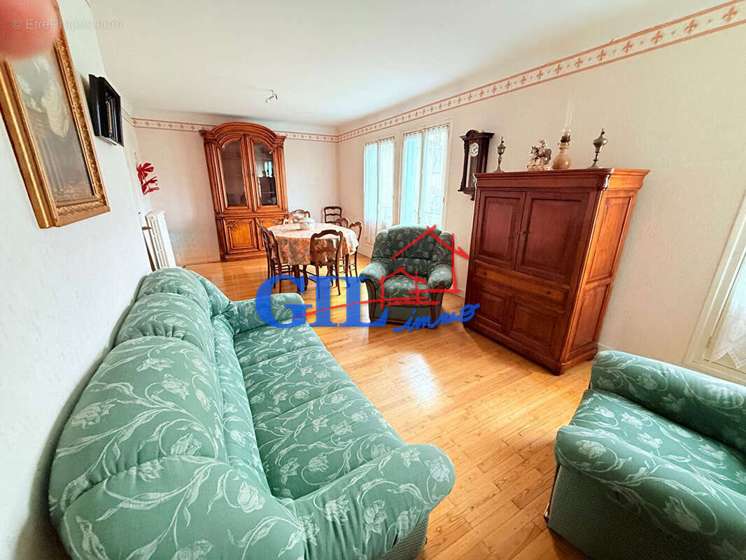 Maison cesson bourg (a peine 5 minutes a pied de la gare) - photo 7