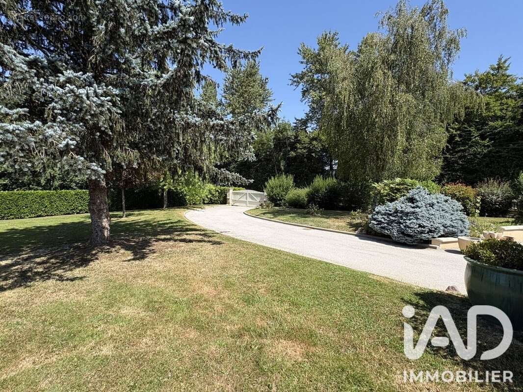 Maison 191 m² à Simard  - photo 9
