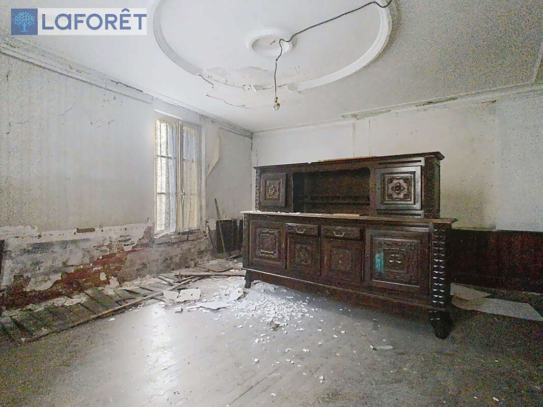 Maison à CELLES-EN-BASSIGNY