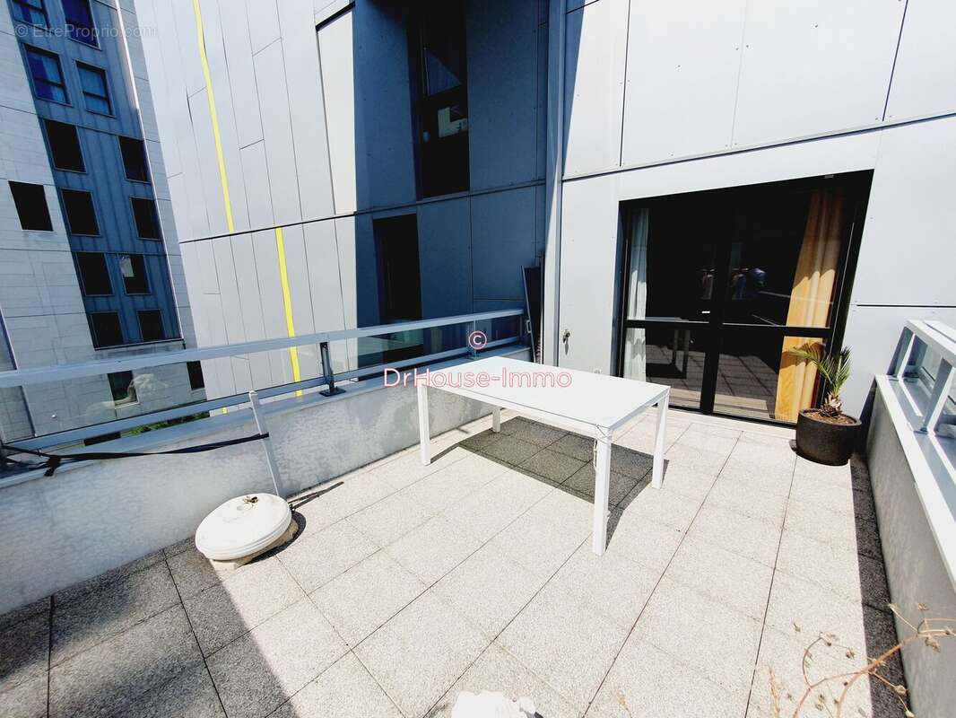 Appartement à COLOMBES