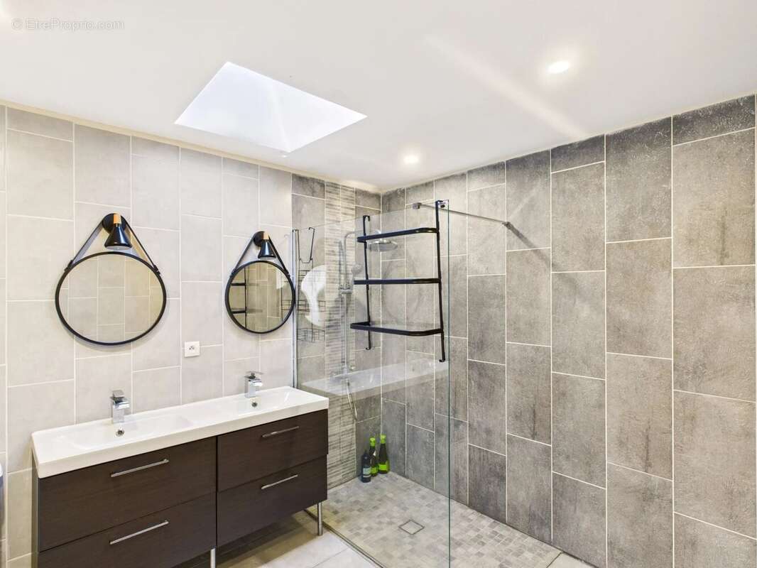 Maison à VILLEFAGNAN