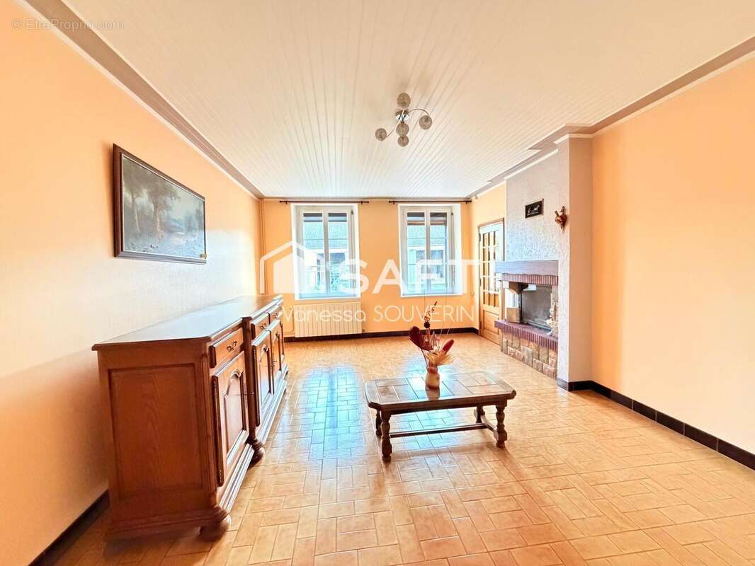 Photo 4 - Maison à LA LOUPTIERE-THENARD