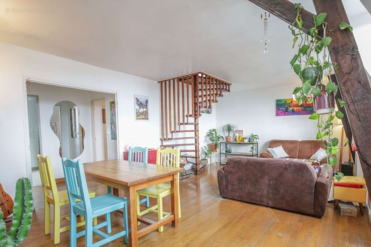 Appartement à MANTES-LA-JOLIE