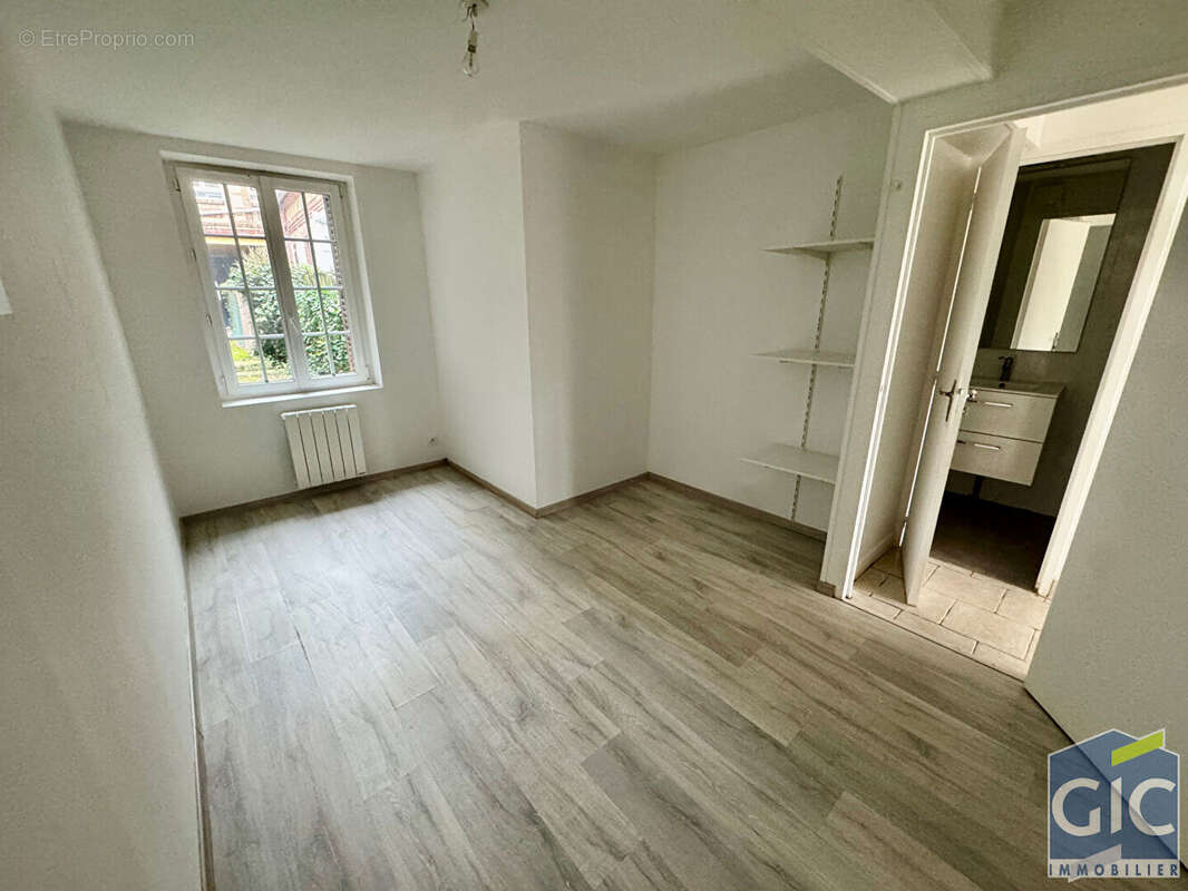 Appartement à PONT-L'EVEQUE