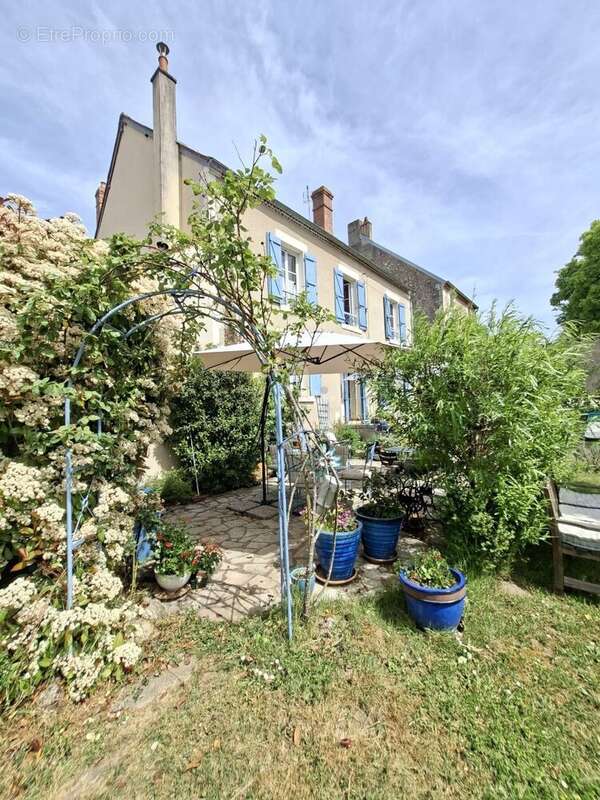 Maison à ARQUIAN