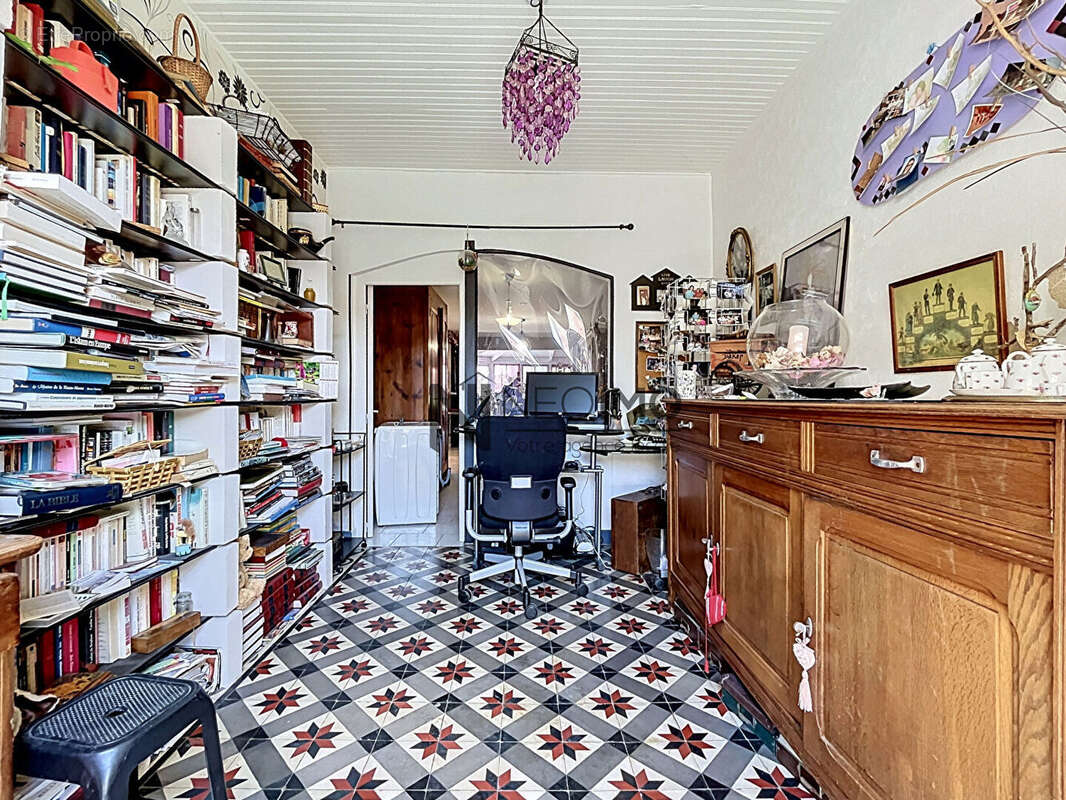 Appartement à BOURG-SAINTE-MARIE