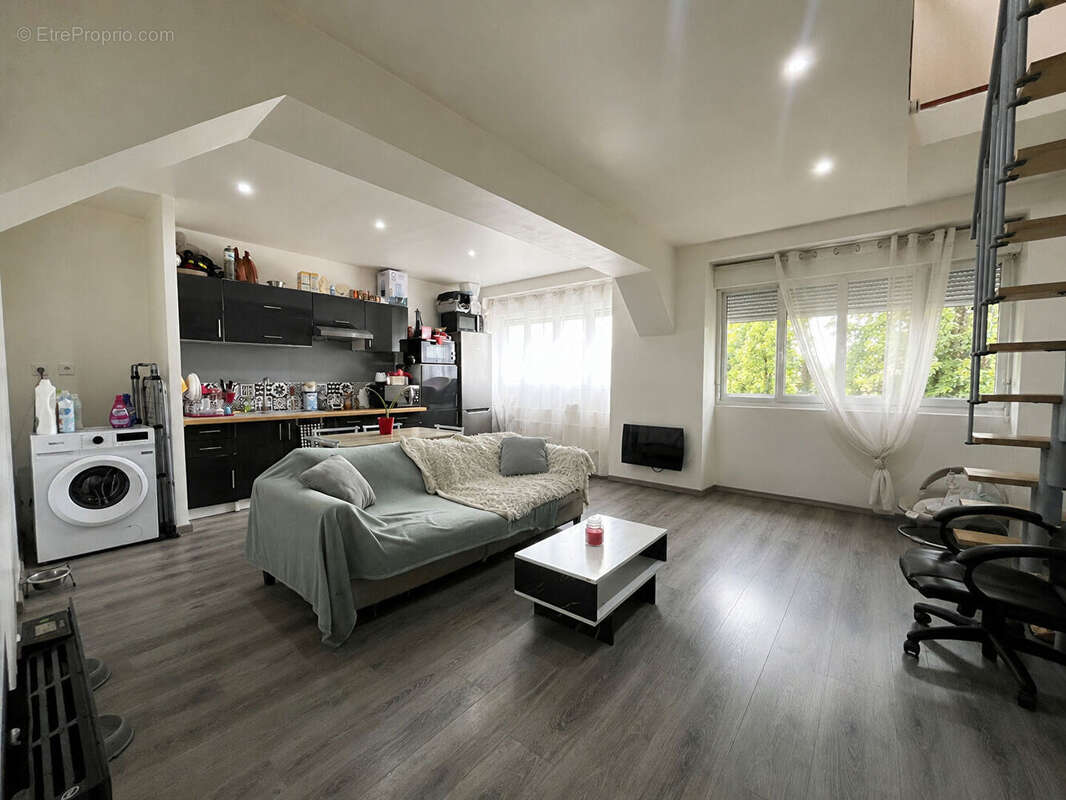 Appartement à SAINT-MARTIN-LONGUEAU