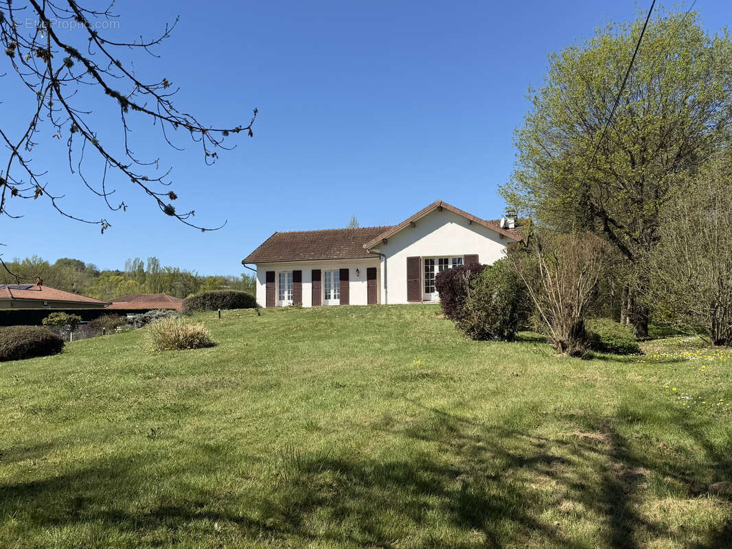 Maison à COURPIERE