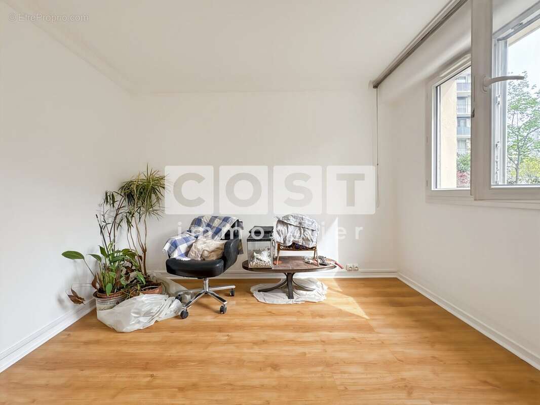 Appartement à ASNIERES-SUR-SEINE