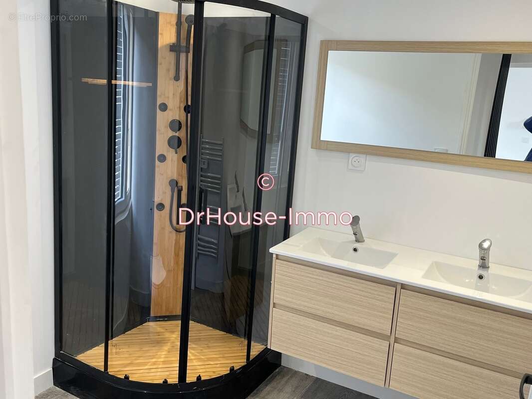 Appartement à RUELLE-SUR-TOUVRE