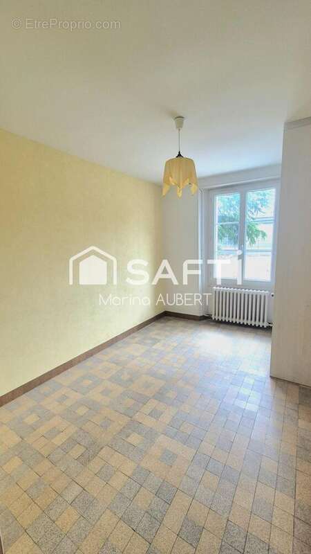 Photo 8 - Maison à MESLAY-LE-VIDAME