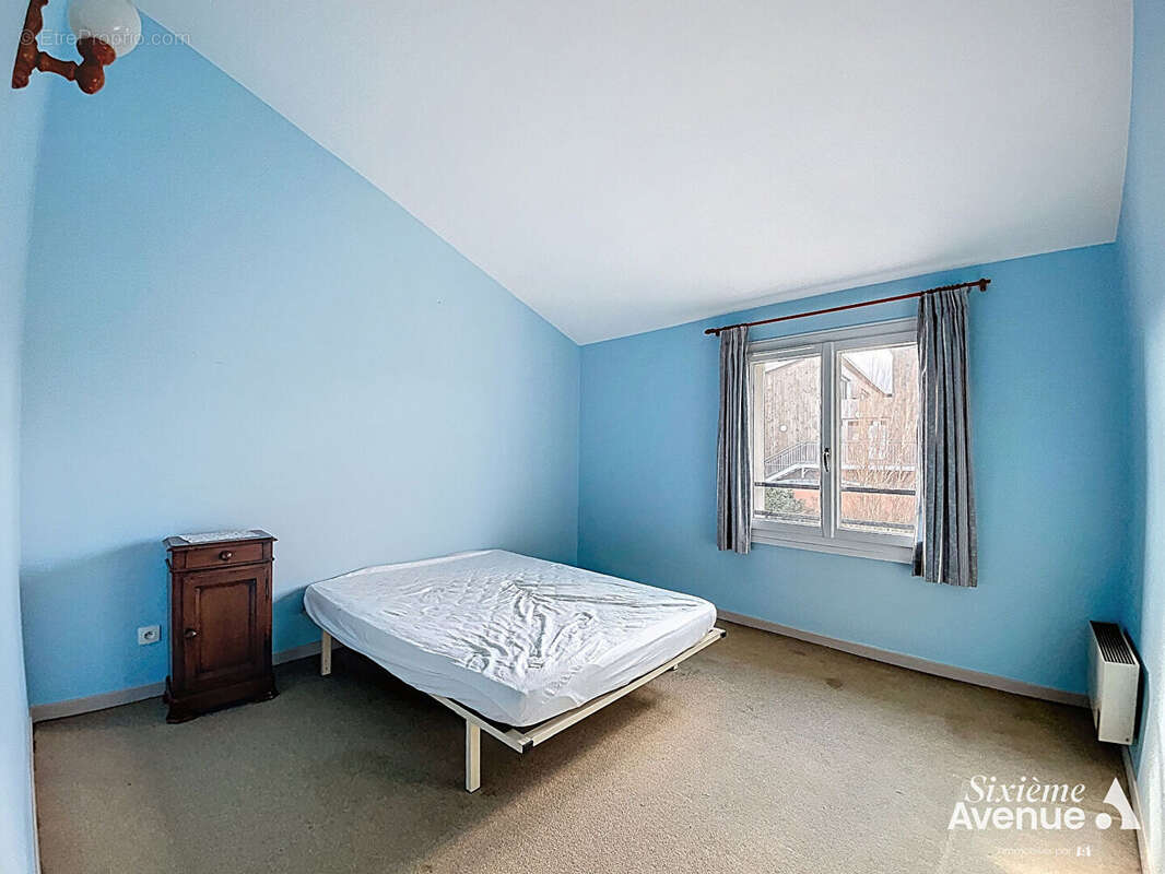 Maison à SAINT-SYMPHORIEN-D'OZON