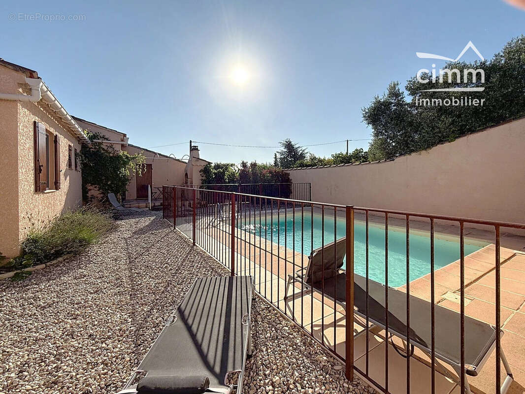 Maison 133 m² à Aubignan  - photo 2