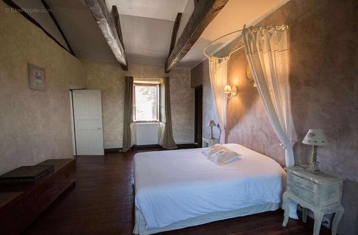 Maison à MIELAN