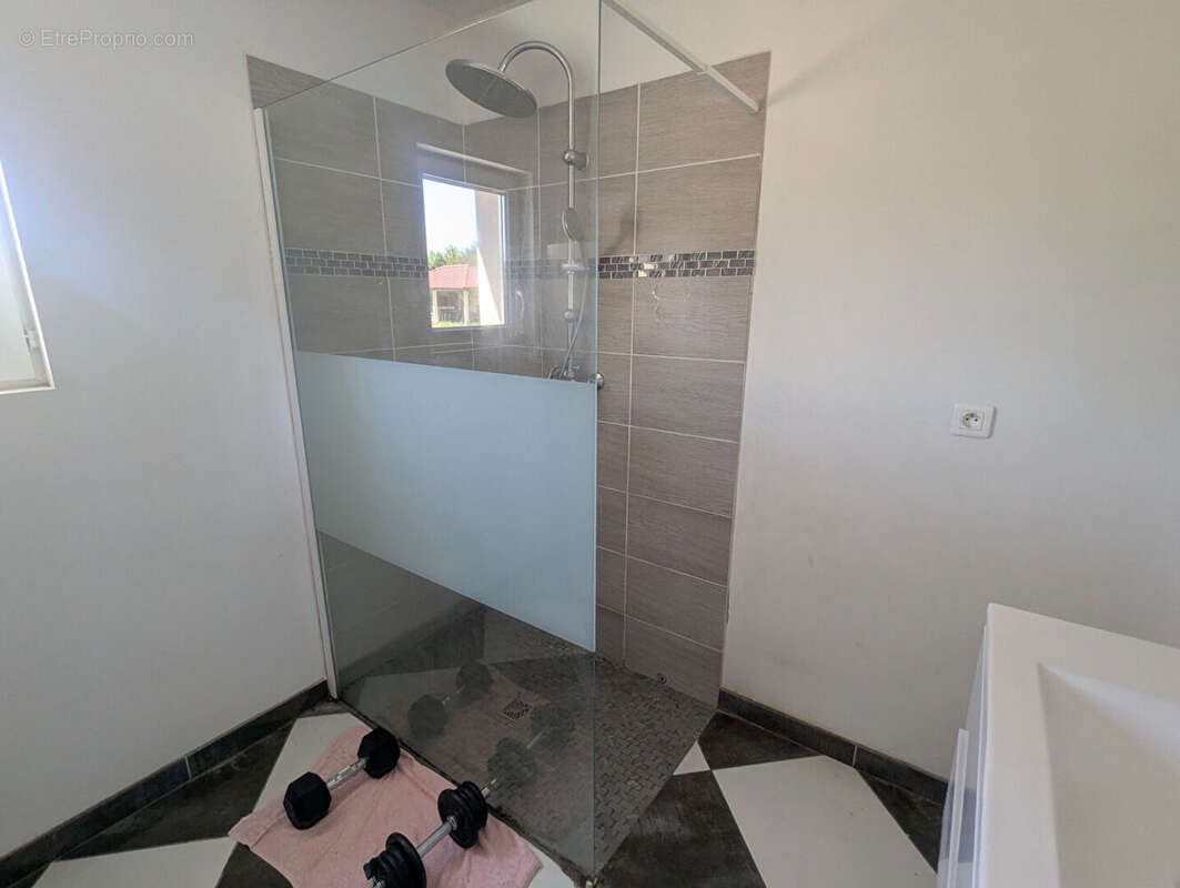 Maison Saint Eloi 4 pièce(s) 90 m2 - photo 12