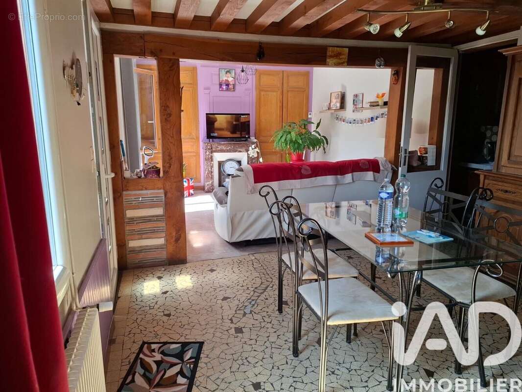 Photo 2 - Maison à SAINT-AUBIN-D'ECROSVILLE