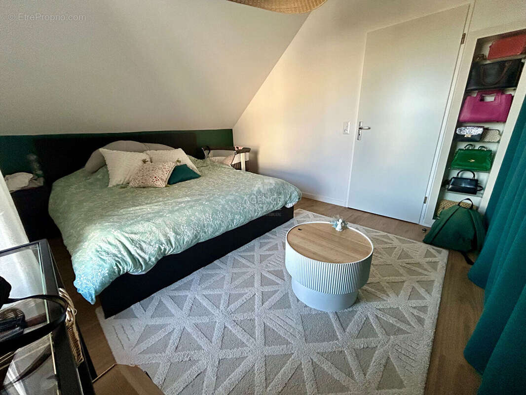 Appartement à CARRIERES-SOUS-POISSY