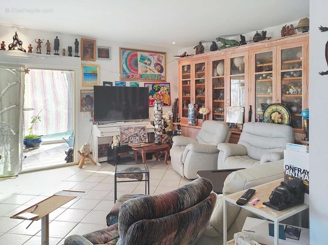 Maison 237 m² à Frejus  - photo 7
