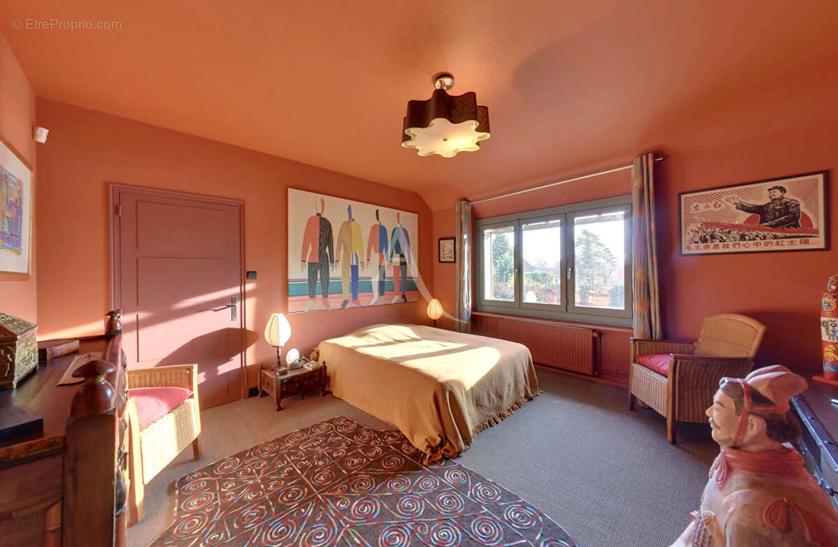 Maison à CHAMPS-SUR-YONNE