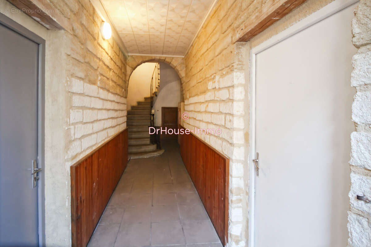 Appartement à SAINT-JEAN-DE-VEDAS